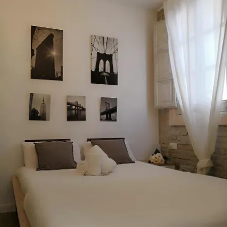 By Eric Olsan Apartmán Valencie